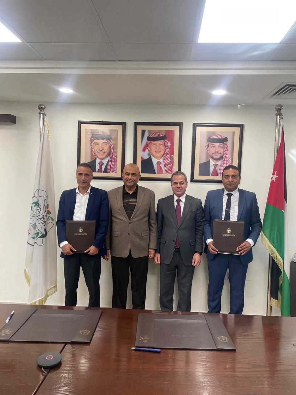 605124435_1183035440669126_289946411563176456_n